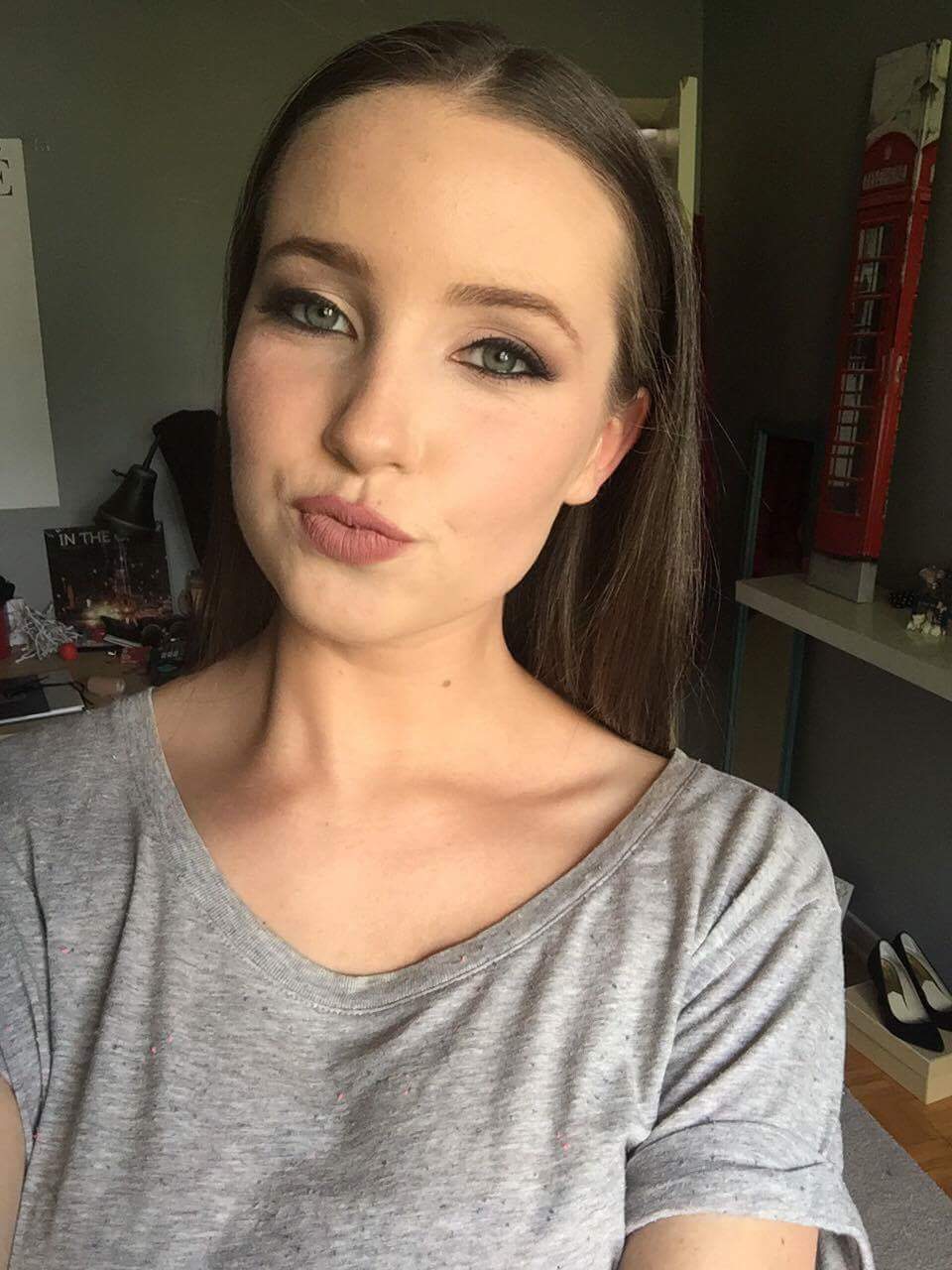 Makeup event application